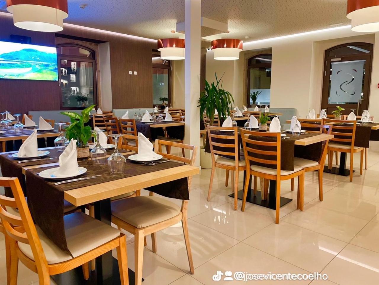 Salero Guest House Loures Ngoại thất bức ảnh